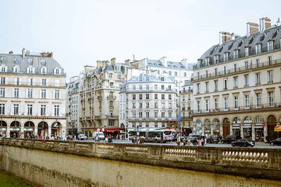 How to Create the Iconic Parisian Purple Mojito at Home
